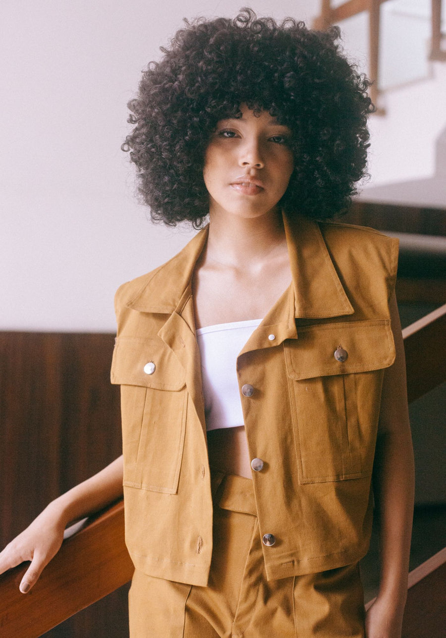 Aventura Vest Camel