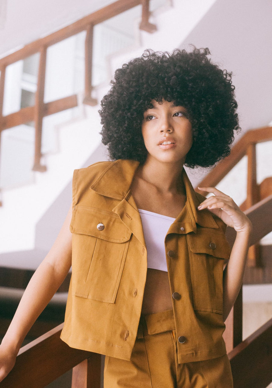 Aventura Vest Camel
