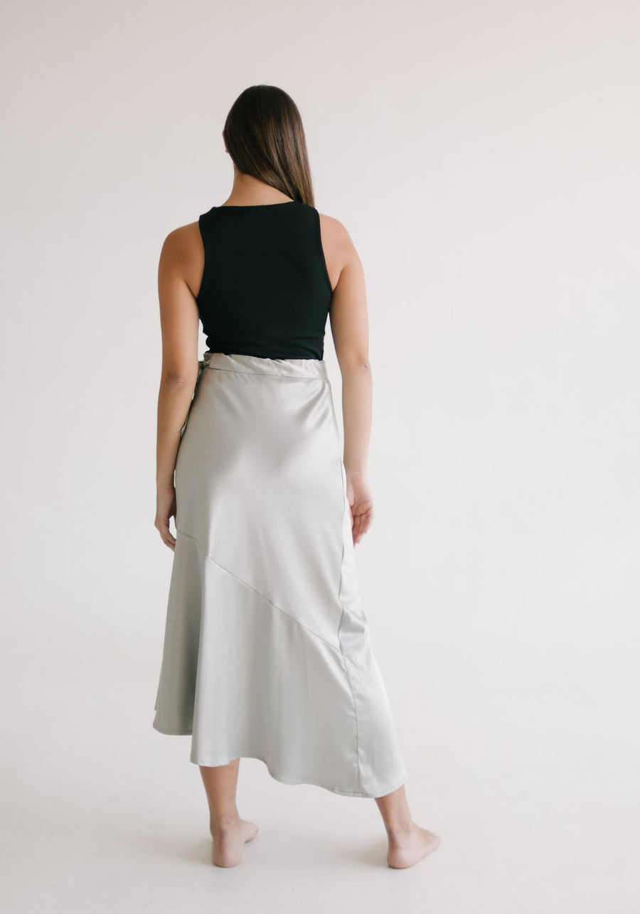 Assymetric midi skirt silver